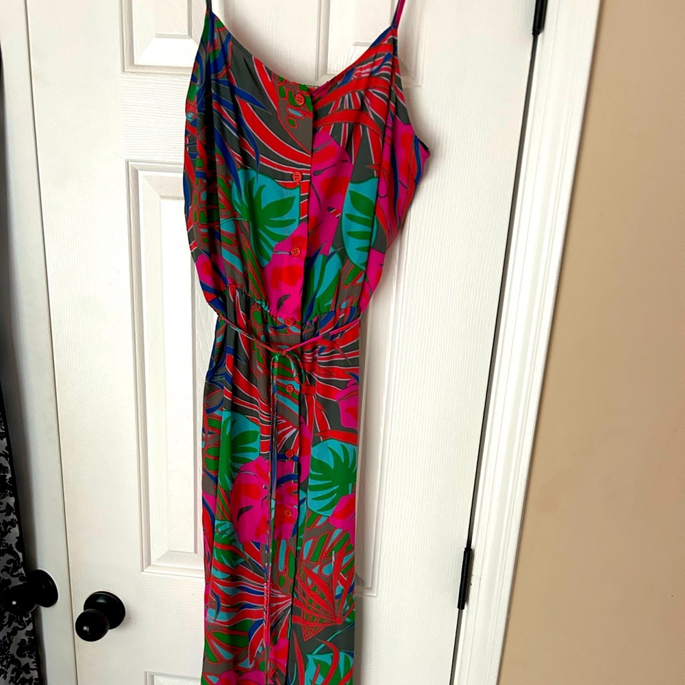 Button front tropical print shirt dress with belt.